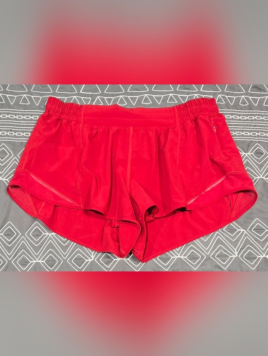 lululemon athletica Pants - Lululemon Hotty Hot Low Rise Lined Shorts Size 12